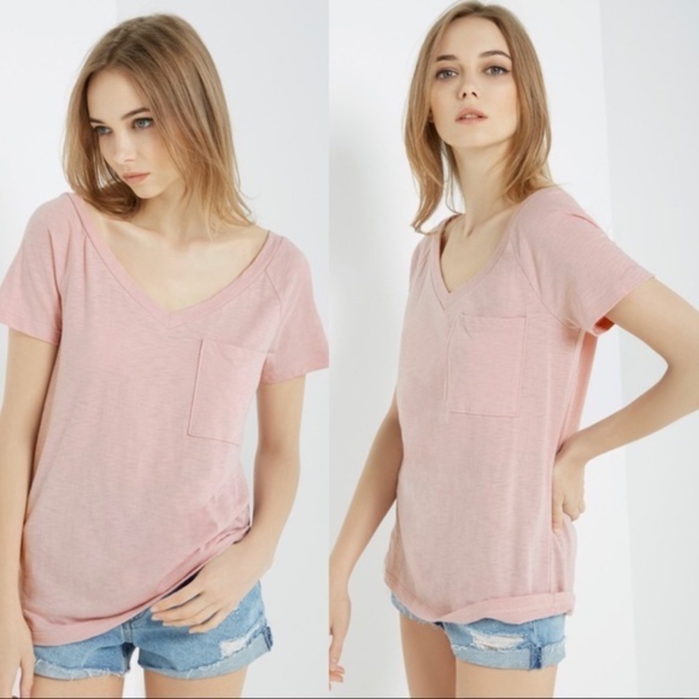 Soprano Pink Short Sleeve V-Neck Pocket T-Shirt